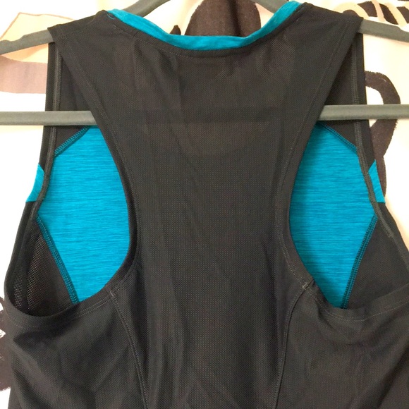 Exercise tank - Picture 5 of 7